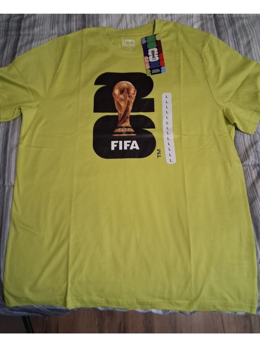 NWT Fifa World Cup 2026 100% Cotton T-Shirt Yellow Green Size Large MSRP $19.99
